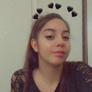 Meet your Posher, Chloe